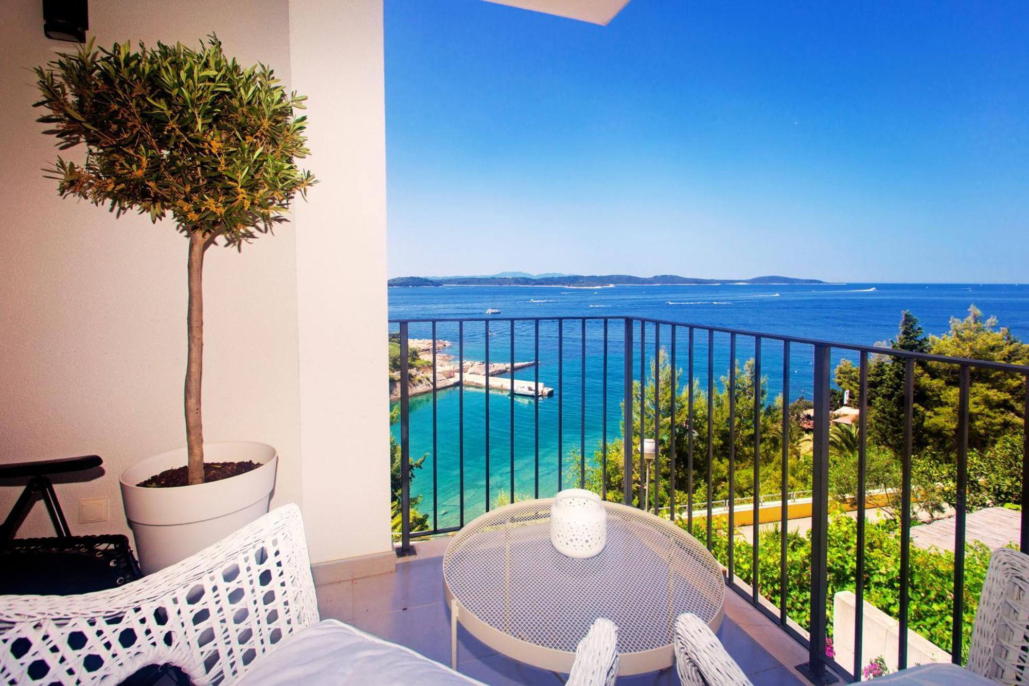 Blue Bay Residence Hvar Town Buitenkant foto