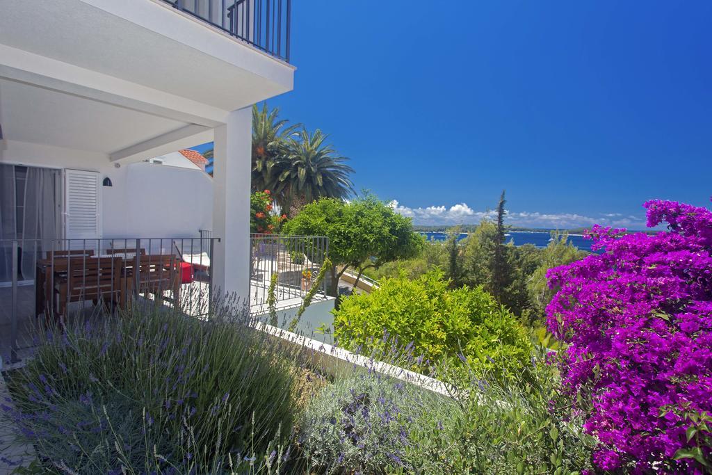 Blue Bay Residence Hvar Town Buitenkant foto